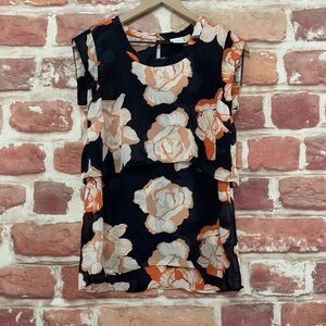 Cabi Top Shirt Women's XS Dark Blue Multicolor Floral Tiered Look Popover